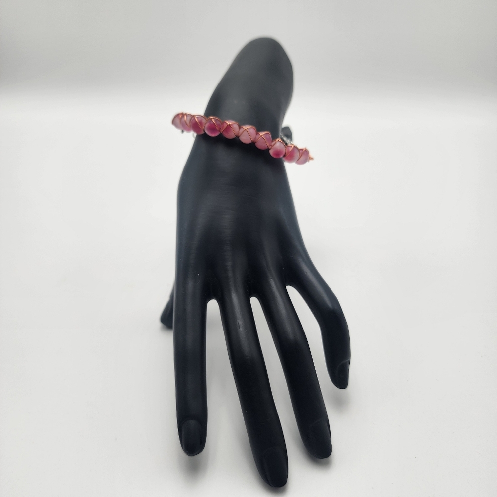 Handmade Wire-wrapped Adjustable Red Beaded Bracelet - Picture 4 of 4